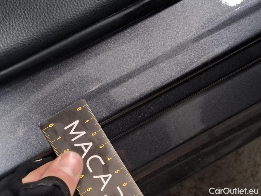  Toyota  Yaris TOYOTA  Hybride / 2019 / 5P / Berline Hybride 116h France Business Stage Acad #23