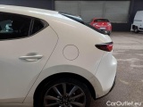  Mazda  3 MAZDA MAZDA / 2018 / 5P / BERLINA 1.8L SKYACTIV-D 116CV EXECUTIVE #102