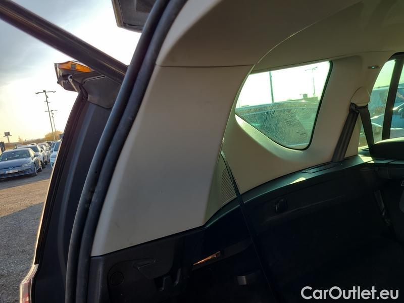  Renault  Espace  5 (2015)  1.8TCe 225 InitParis AT #8