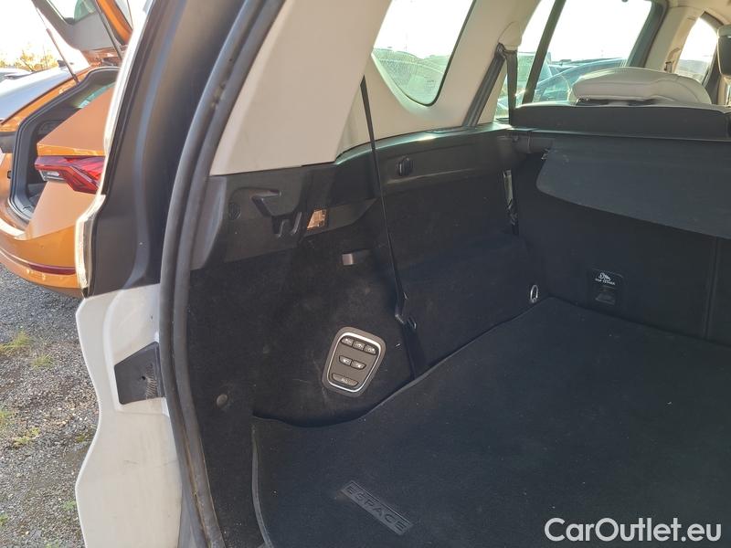  Renault  Espace  5 (2015)  1.8TCe 225 InitParis AT #11