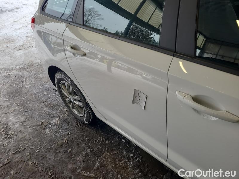  Hyundai  i30   cw (PD)(2017->)  kom.1.0TGDI 120 Comfort #20