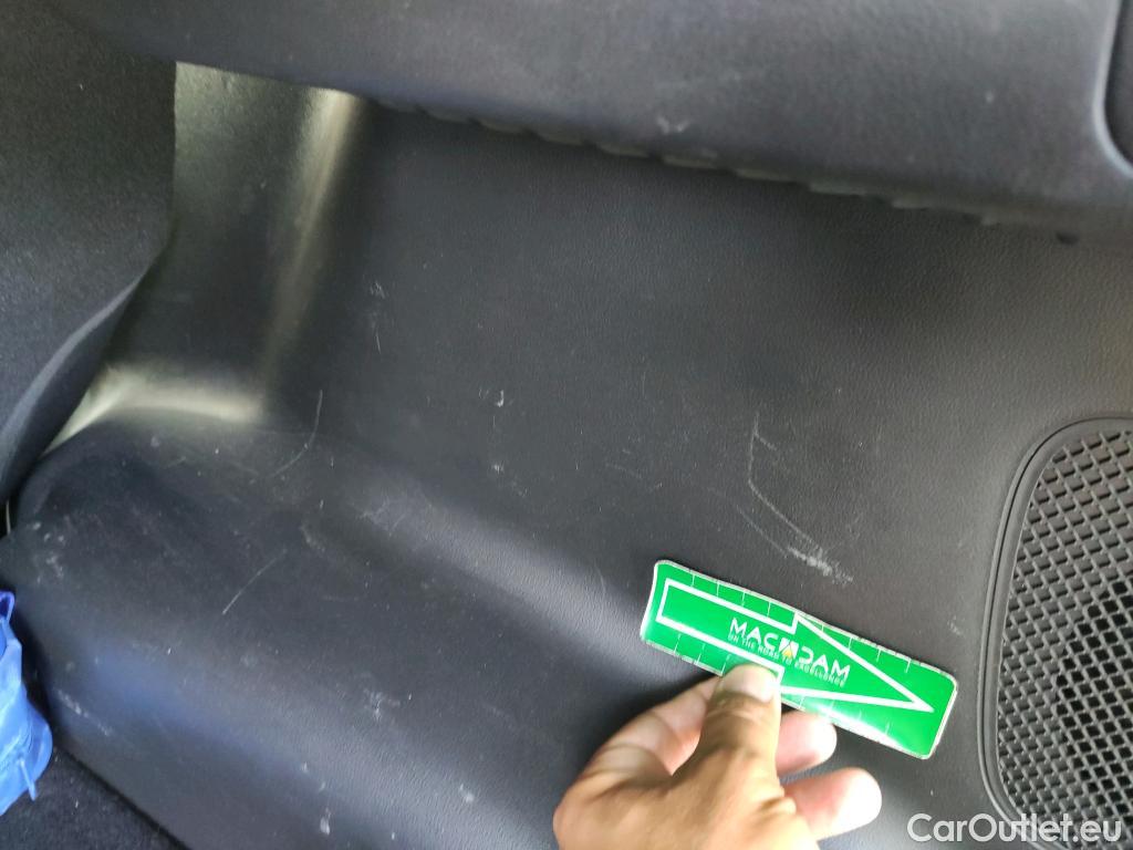  Land Rover  Discovery HYUNDAI Tucson / 2020 / 5P / todoterreno 1.6 TGDI 110kW (150CV) 48V Tecno 2C #6