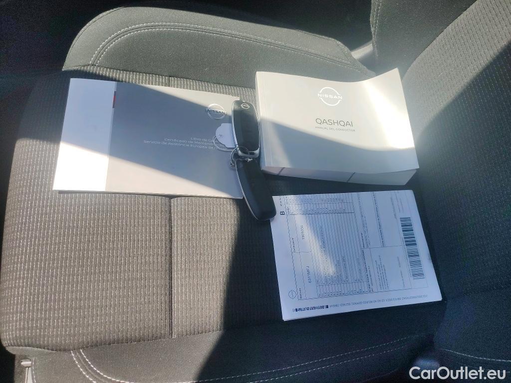  Land Rover  Discovery NISSAN QASHQAI / 2021 / 5P / todoterreno DIG-T 103kW (140CV) mHEV 4x2 Acenta #2