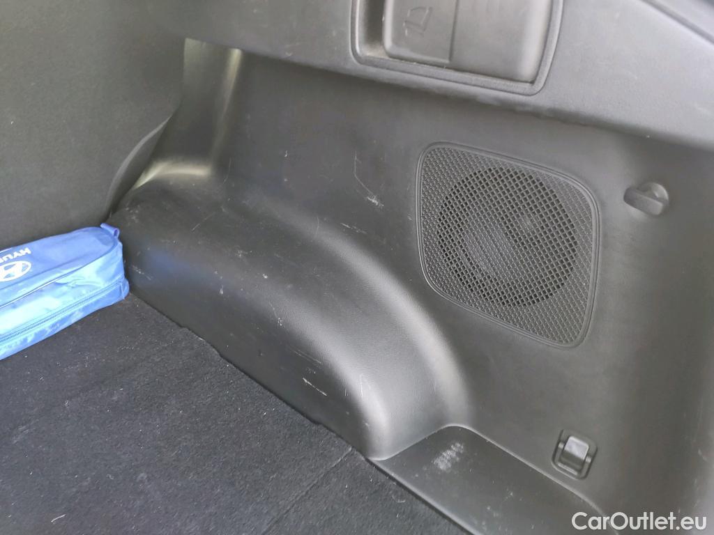  Land Rover  Discovery HYUNDAI Tucson / 2020 / 5P / todoterreno 1.6 TGDI 110kW (150CV) 48V Tecno 2C #5