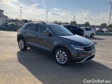  Volkswagen  T-ROC  Life 2.0 TDI 150CV AT7 E6d #7