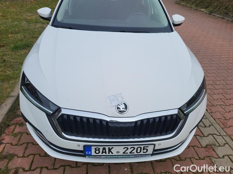  Skoda  Octavia  Combi (NX3)(2020) Oct.Combi 2.0TDI 110 Style AT #9