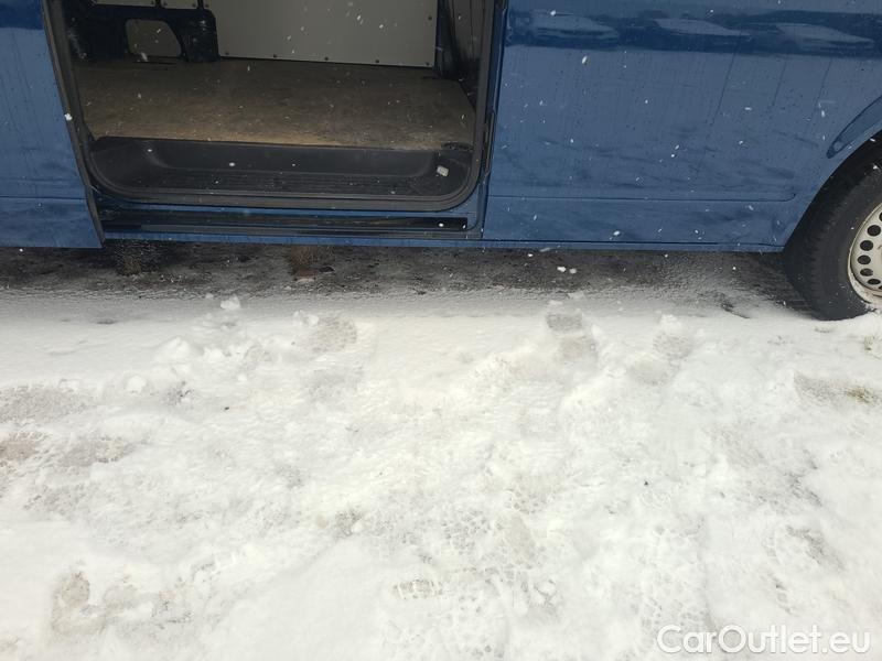  Volkswagen  Transporter T6  (2015) Transp.TDI62 DR 4d #6