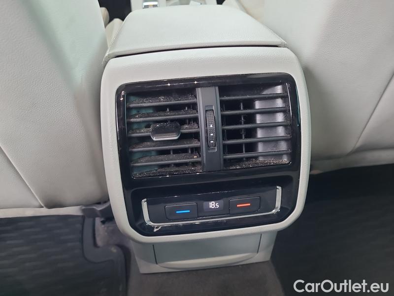  Volkswagen  Passat  7 (2014) Pas.Var.2.0TDI 110 Elegance #11