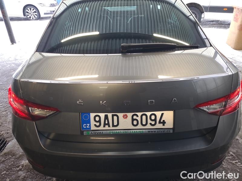  Skoda  Superb  (3V3)(2015) Supe.FL1.5TSI 110 Style AT #21