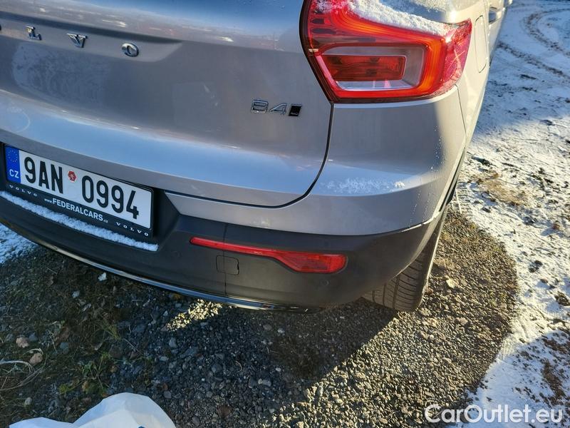  Volvo  XC 40  (2017->) XC40 B4 P Plus Dark AWD AT #2