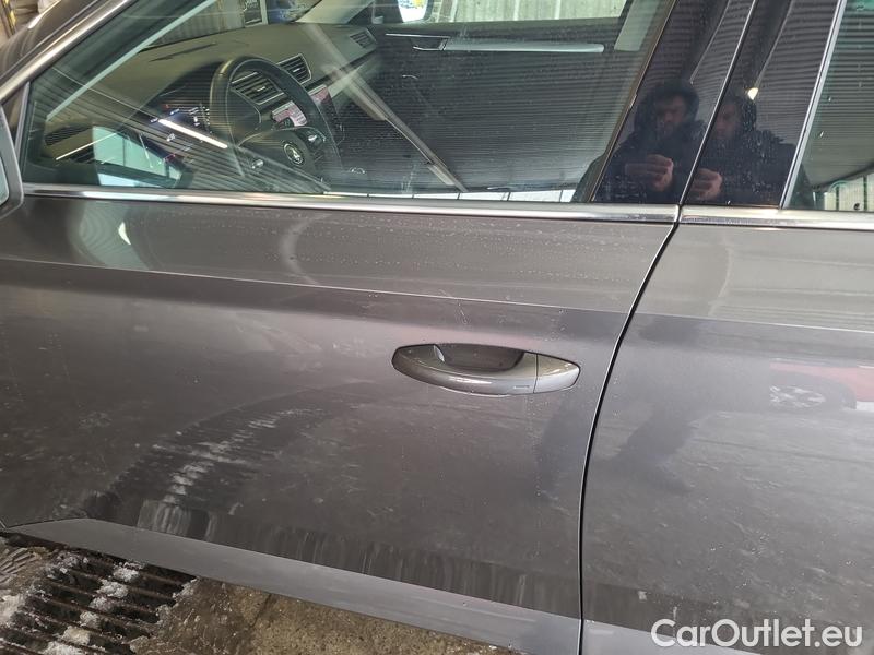  Skoda  Superb  Combi (3V5)(2015) Sup.C.FL2.0TDI 110 Style AT #4