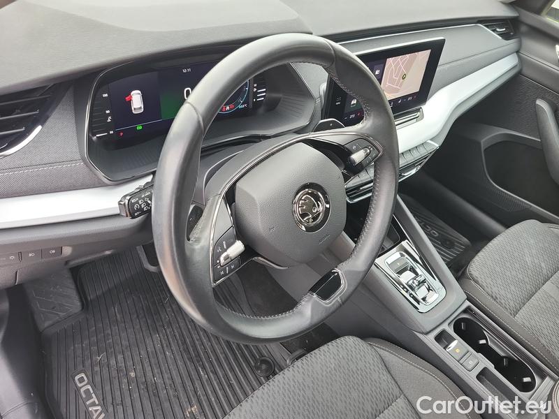  Skoda  Octavia  Combi (NX3)(2020) Oct.Combi 2.0TDI 110 Style AT #12