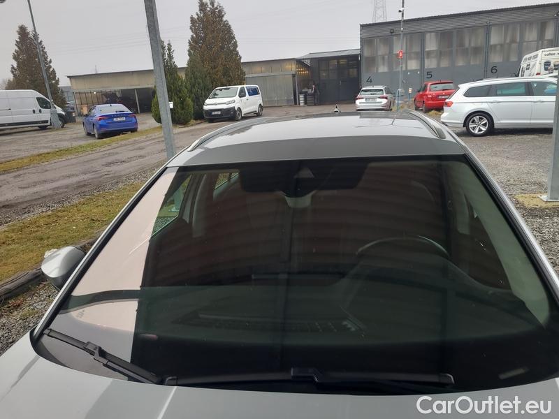  Skoda  Octavia  Combi (NX3)(2020) Oct.Combi 2.0TDI 110 Style AT #1