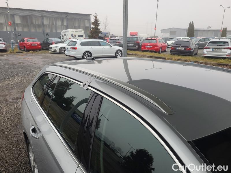  Skoda  Octavia  Combi (NX3)(2020) Oct.Combi 2.0TDI 110 Style AT #11