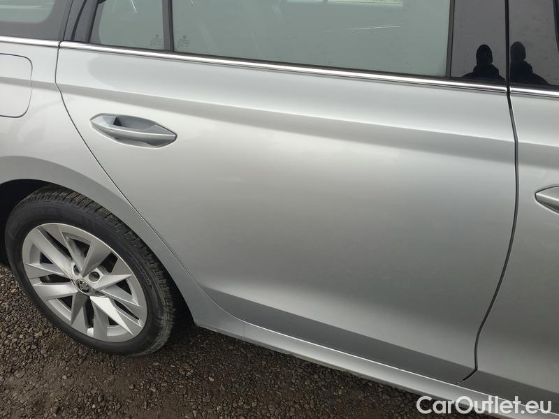  Skoda  Octavia  Combi (NX3)(2020) Oct.Combi 2.0TDI 110 Style AT #12