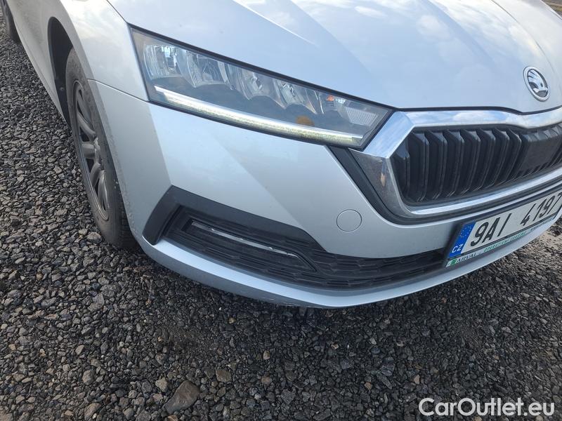  Skoda  Octavia  Combi (NX3)(2020) Oct.Combi 2.0TDI 85 Ambition #3
