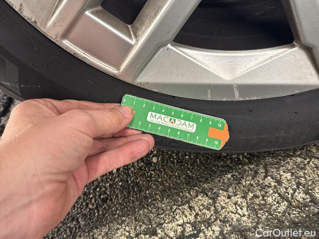  Bmw  2 Tourer Série 2 Active Tourer 218 i 1.5 135CV BVA7 E6d #7