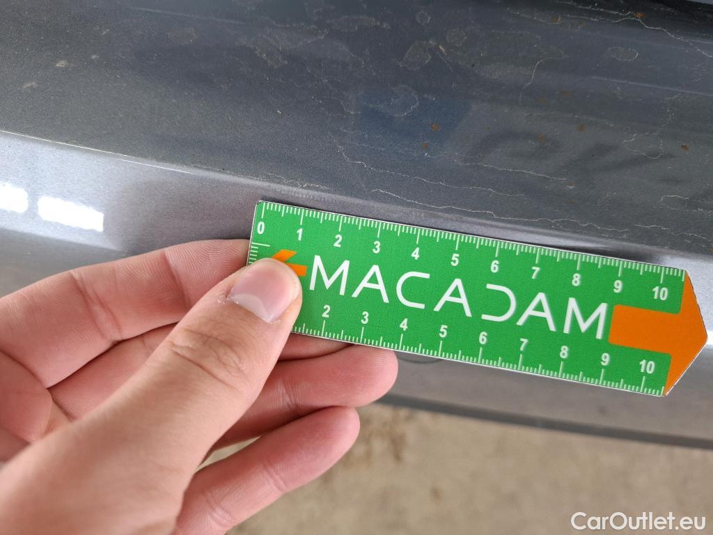  Bmw  Serie 2 BMW Série 2 Gran Coupé / 2019 / 4P / Berline 220D AUTO Business Design #39