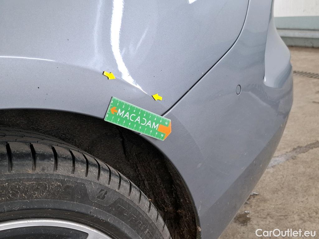  Bmw  Serie 2 BMW Série 2 Gran Coupé / 2019 / 4P / Berline 220D AUTO Business Design #3