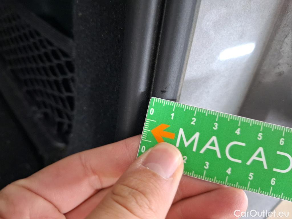  Bmw  Serie 2 BMW Série 2 Gran Coupé / 2019 / 4P / Berline 220D AUTO Business Design #29