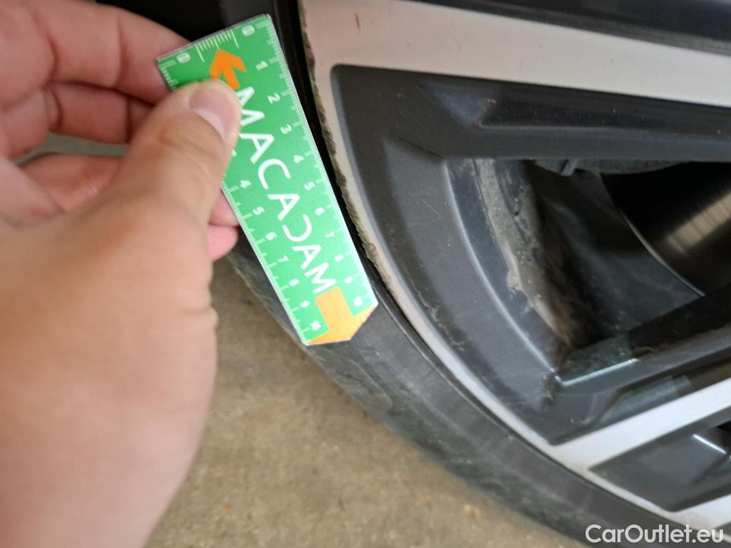  Bmw  Serie 2 BMW Série 2 Gran Coupé / 2019 / 4P / Berline 220D AUTO Business Design #13