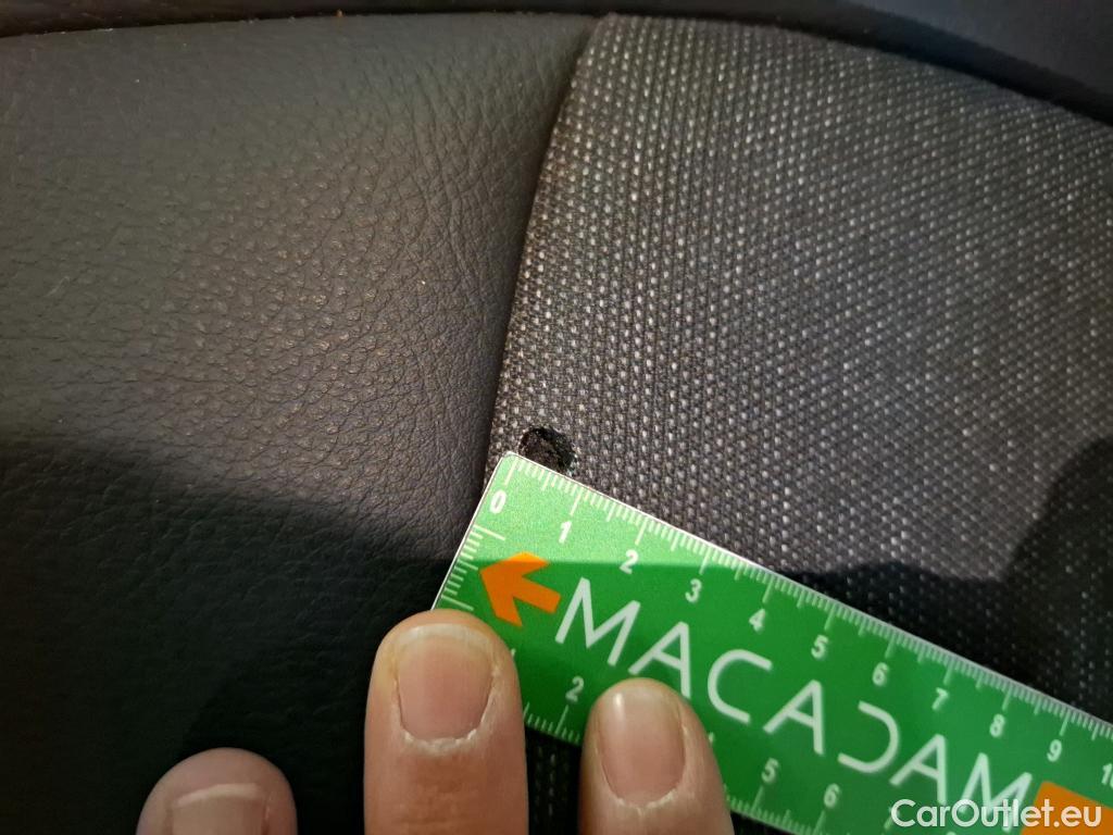  Bmw  Serie 2 BMW Série 2 Gran Coupé / 2019 / 4P / Berline 220D AUTO Business Design #27