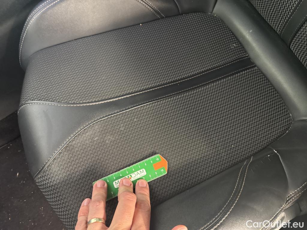  Peugeot  3008  II GT 1.5 HDi 130CV BVA8 E6d #14