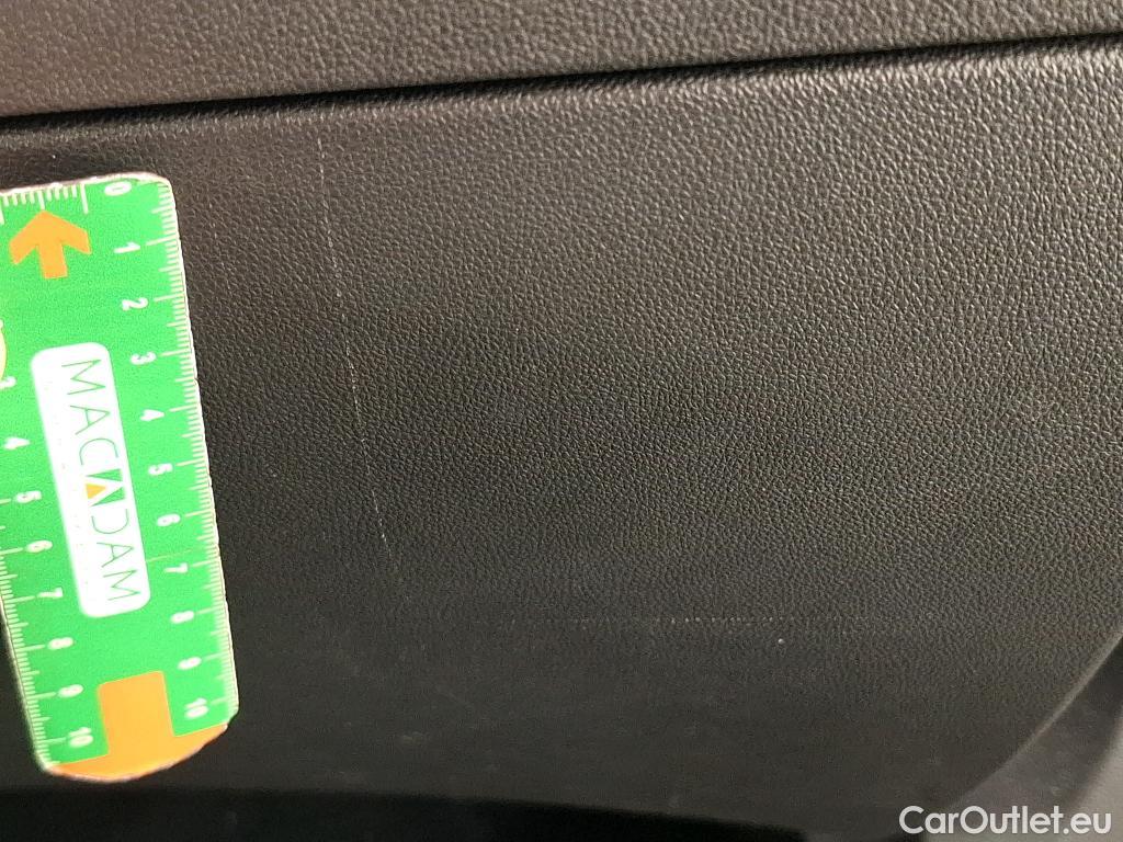  Opel   Grandland X Grandland X 1.2 Turbo 130CV BVM6 6E #19