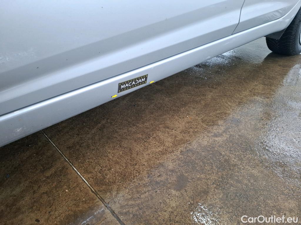  Nissan  Micra NISSAN  / 2016 / 5P / Berline IG-T 100 Business Edition #7