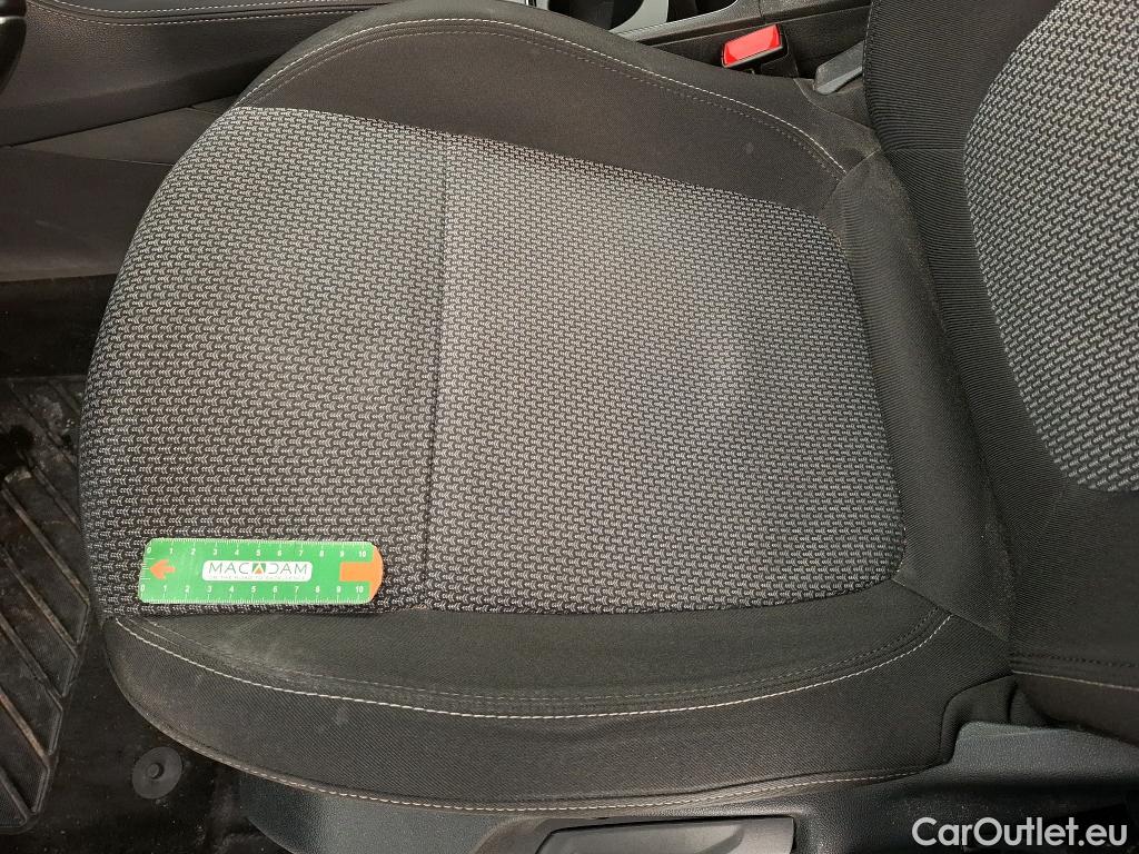  Opel   Grandland X Grandland X 1.2 Turbo 130CV BVM6 6E #26