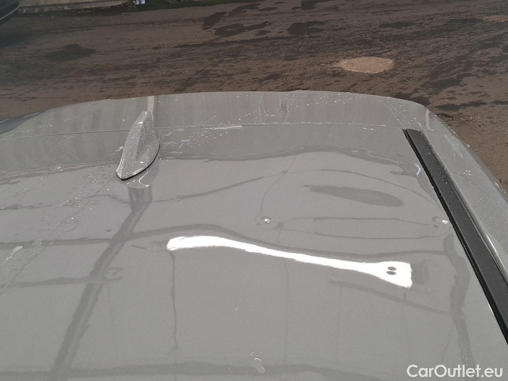  Nissan  Qashqai NISSAN  / 2021 / 5P / Crossover 1.3 MHEV 158ch Xtronic N-Style(SP) #10