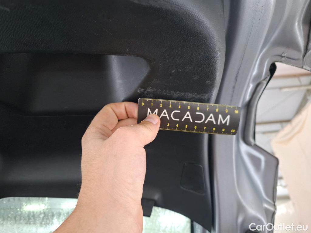  Peugeot  208  Active Business 1.5 HDi 100CV BVM6 E6d #33