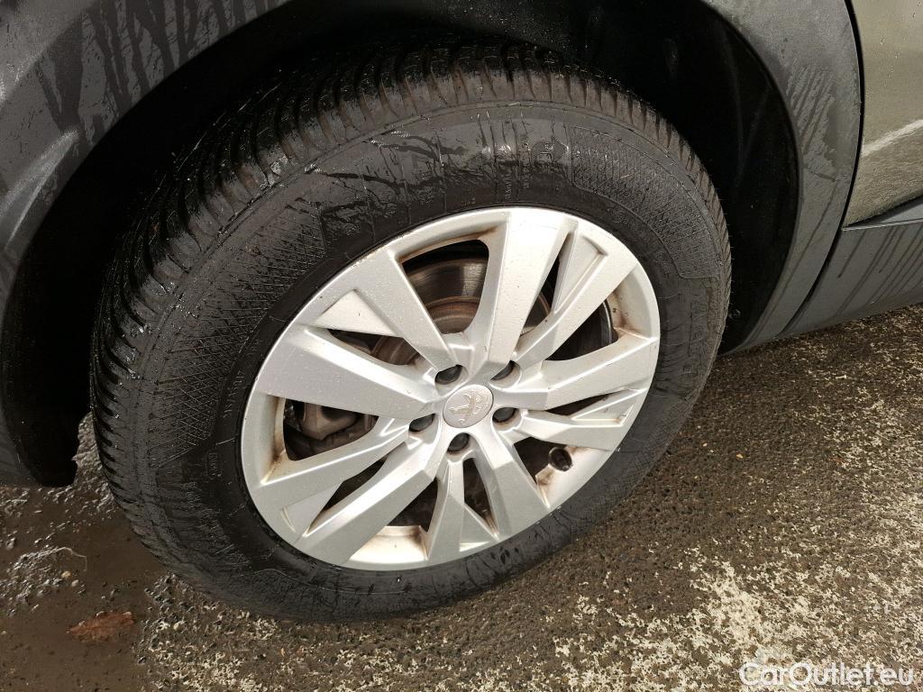  Peugeot  3008  Active Business 1.2 PureTech 130CV BVA8 E6d #9