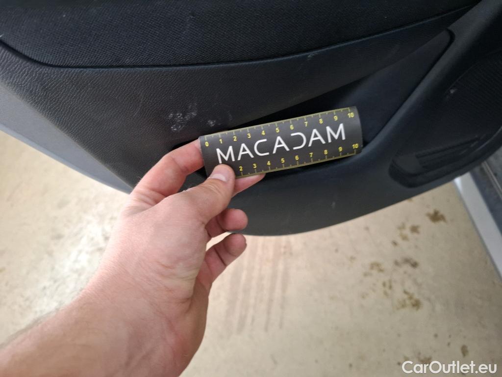  Peugeot  208  Active Business 1.5 HDi 100CV BVM6 E6d #23