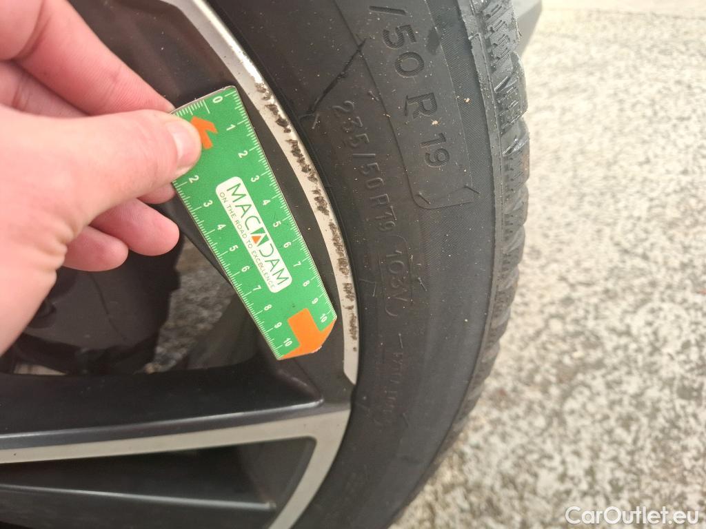  Nissan  Qashqai NISSAN  / 2021 / 5P / Crossover 1.3 MHEV 158ch Xtronic N-Style(SP) #38