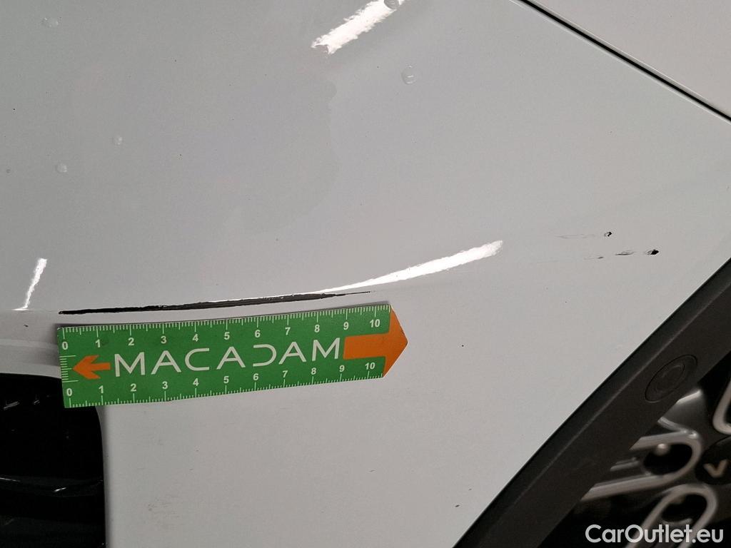  KIA  XCeed KIA  / 2019 / 5P / Crossover 1.6 CRDI 136 LAUNCH EDITION DCT7 #12