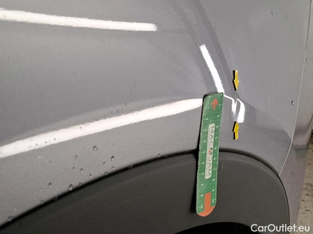  Opel   Grandland X Grandland X 1.2 Turbo 130CV BVM6 6E #21