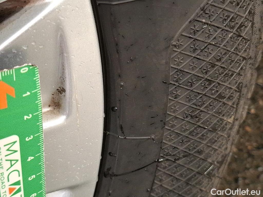  Peugeot  3008  Active Business 1.2 PureTech 130CV BVA8 E6d #13