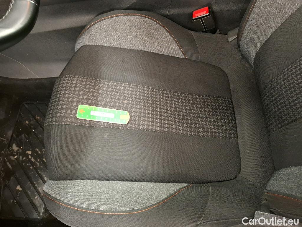  Peugeot  3008  Active Business 1.2 PureTech 130CV BVA8 E6d #33