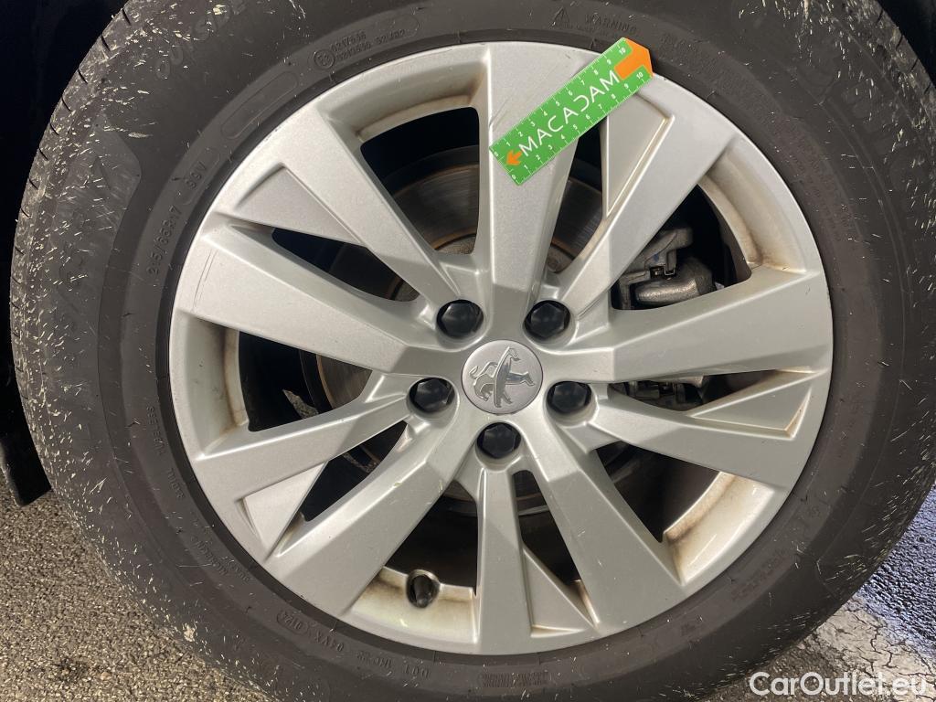  Peugeot  3008  Active Business 1.5 HDi 130CV BVA8 E6d #20