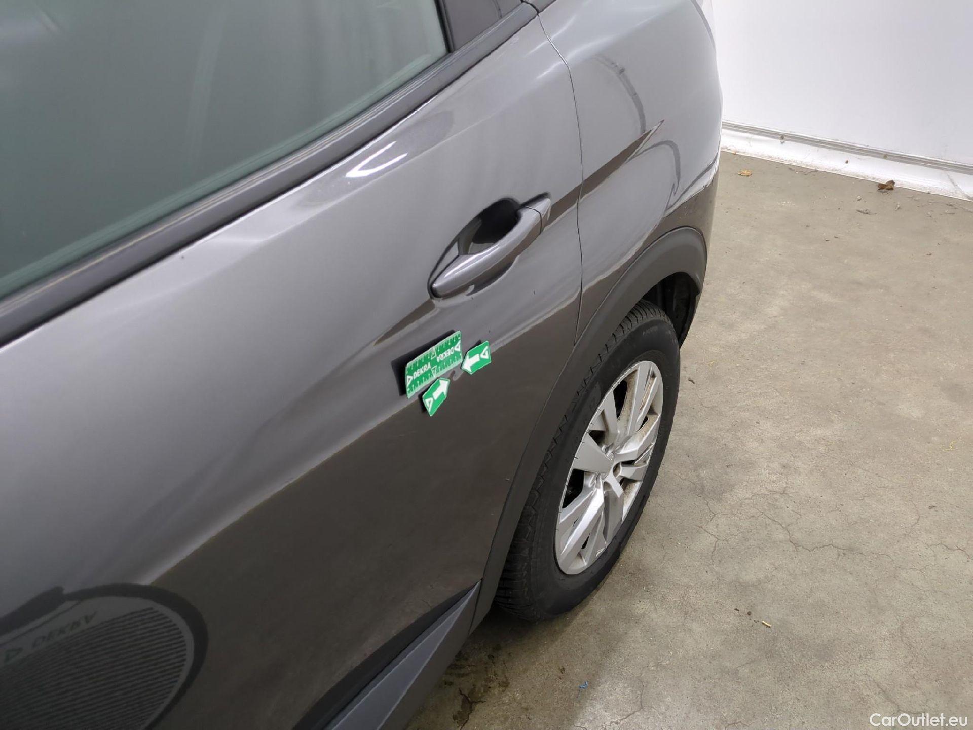  Peugeot  3008  Active Pack 1.5 HDi 130CV BVA8 E6d #46