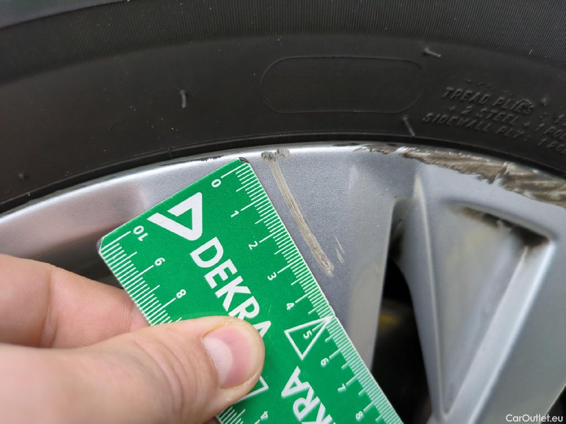  Peugeot  3008  Active Pack 1.5 HDi 130CV BVA8 E6d #12