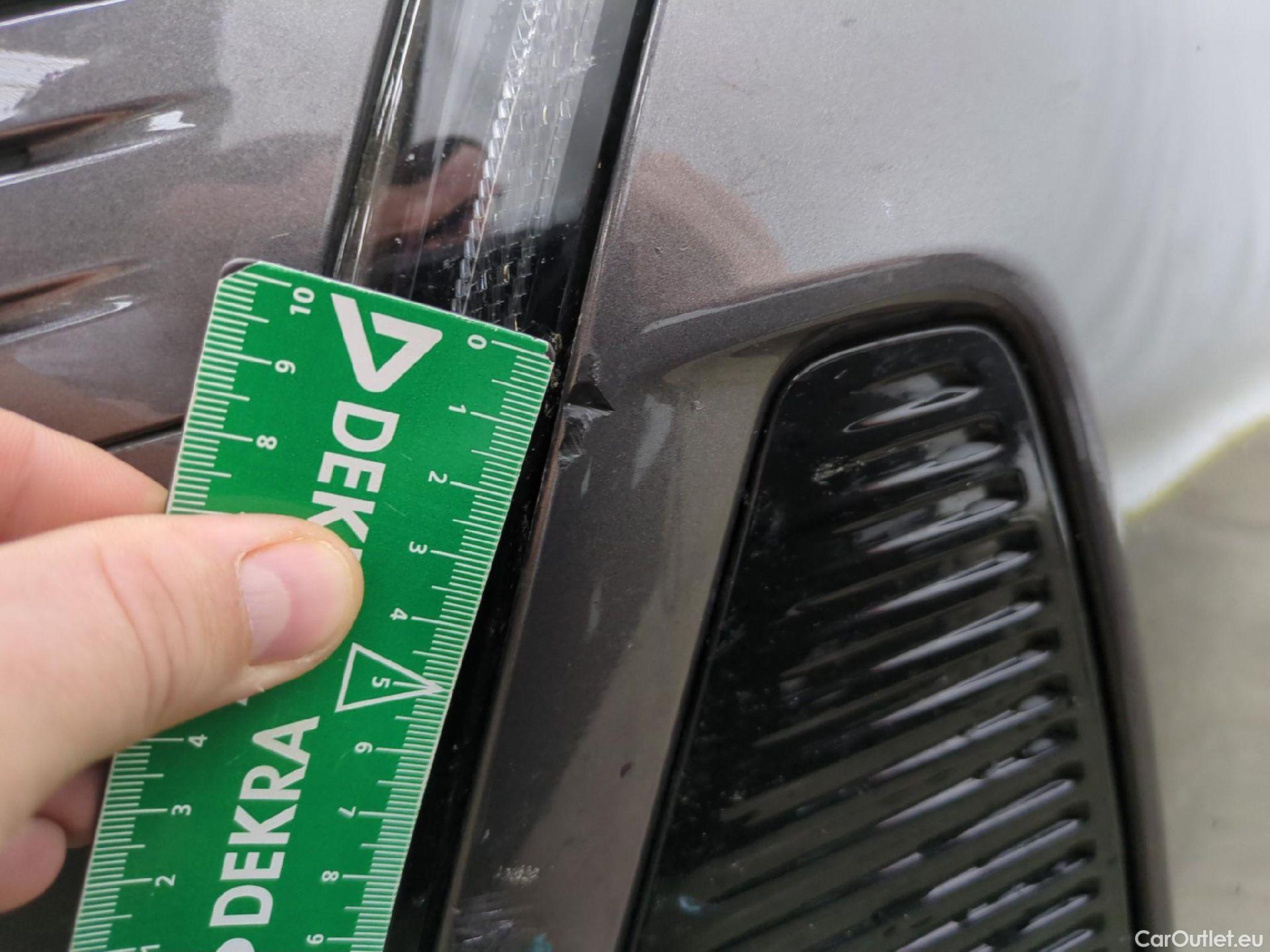  Peugeot  3008  Active Pack 1.5 HDi 130CV BVA8 E6d #29