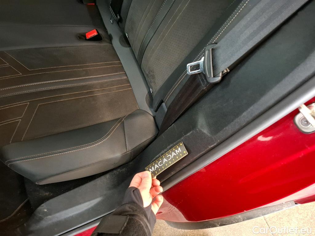  Peugeot  3008  GT 1.5 HDi 130CV BVA8 E6d #9