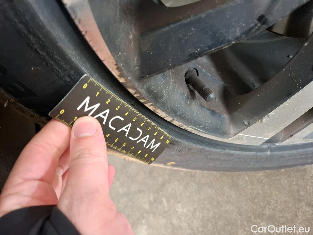  Peugeot  3008  GT 1.5 HDi 130CV BVA8 E6d #7