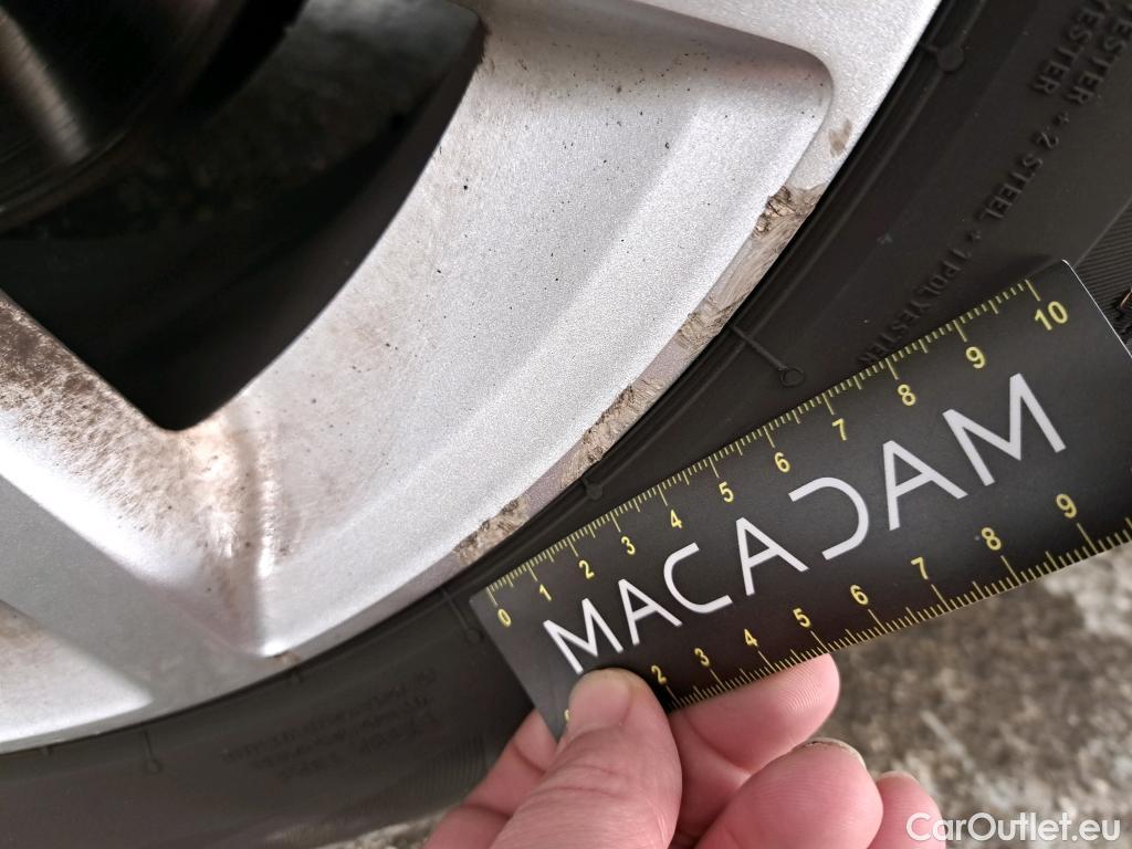  Peugeot  308  SW Active Business 1.5 HDi 130CV BVA8 E6d #32