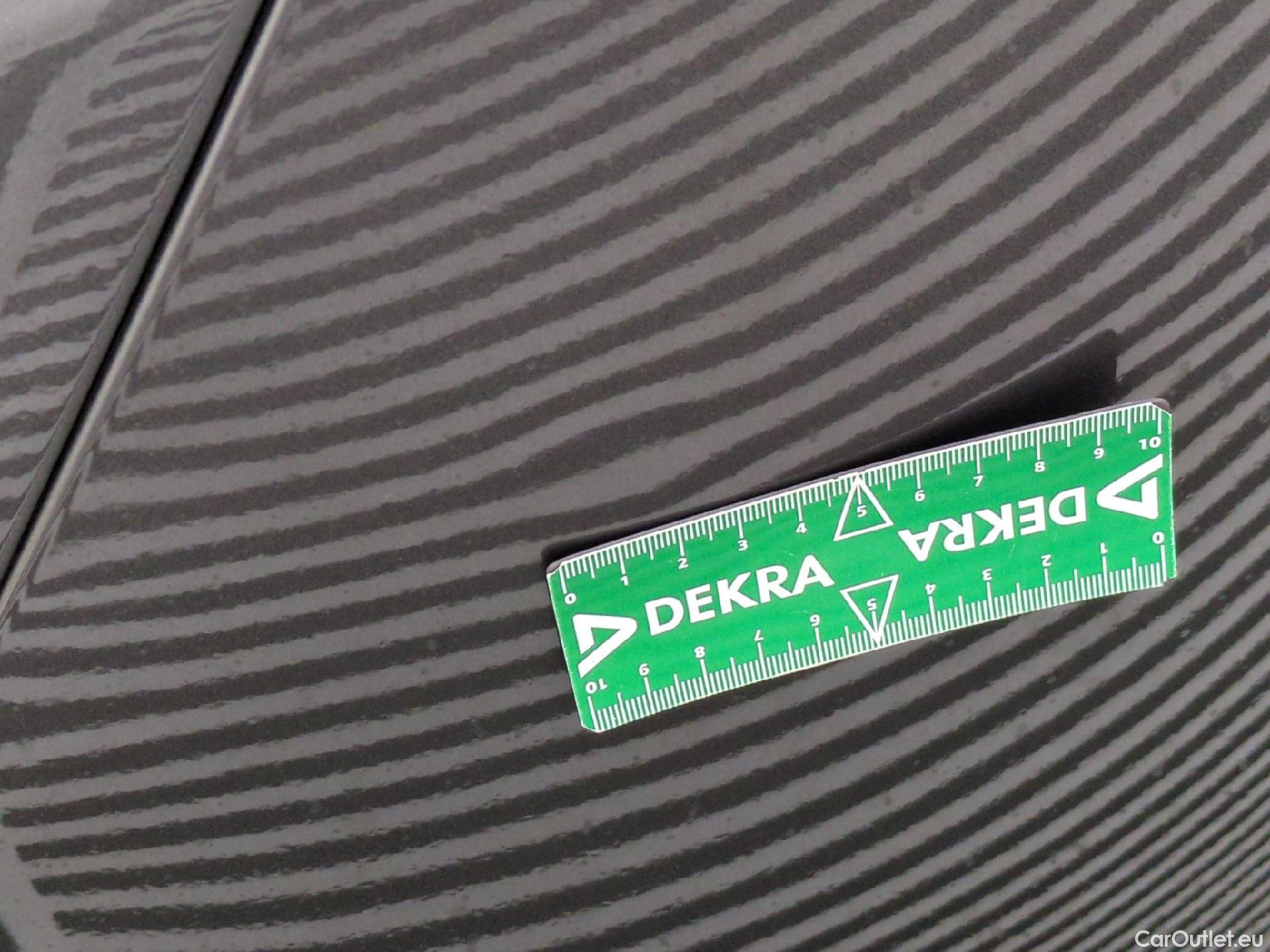  Peugeot  3008  Active Pack 1.5 HDi 130CV BVA8 E6d #50