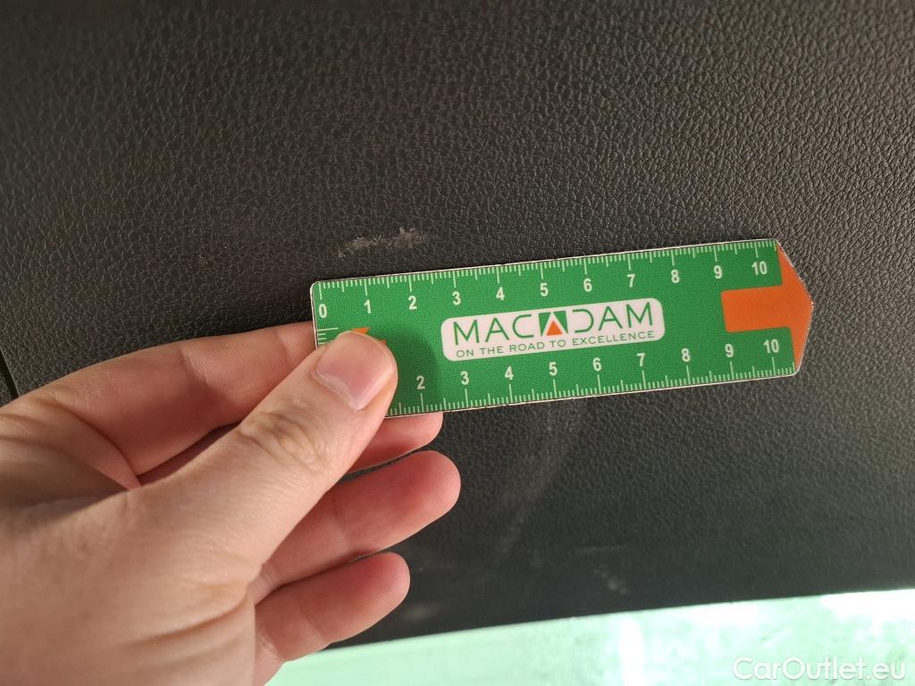  Volkswagen  Passat VOLKSWAGEN  SW / 2019 / 5P / Break 2.0 TDI 150 SCR DSG7 SW LOUNGE #18