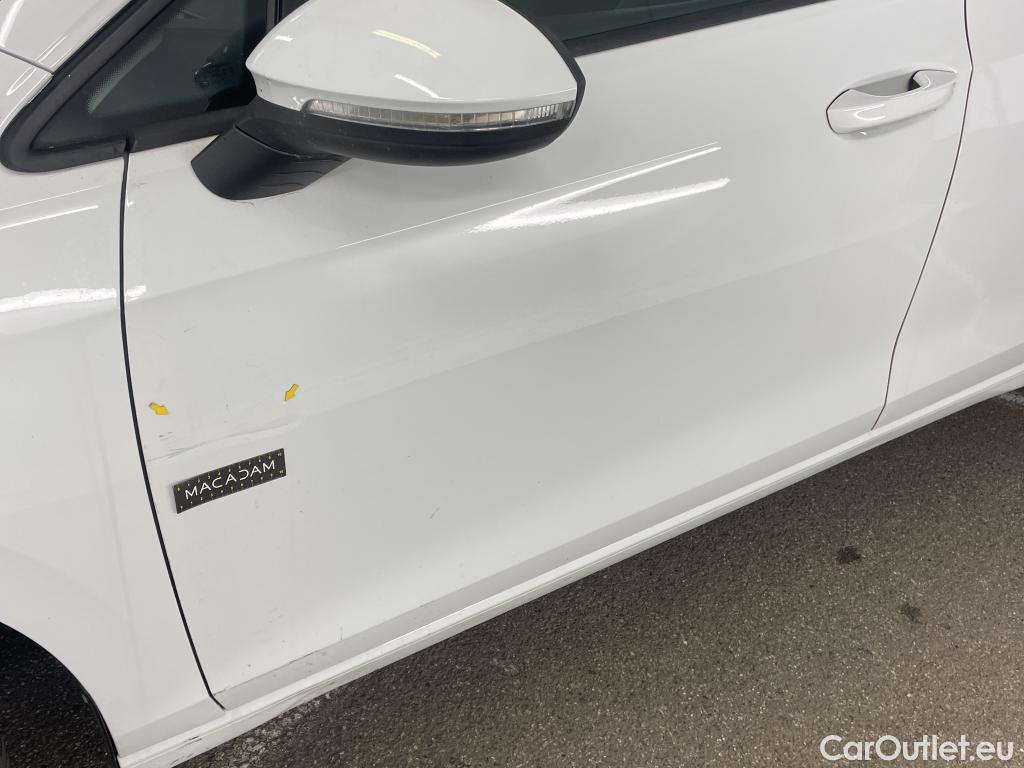  Volkswagen  Golf  VOLKSWAGEN  2020  5P  Berline 20 TDI SCR 115 DSG7 Life Busi #1