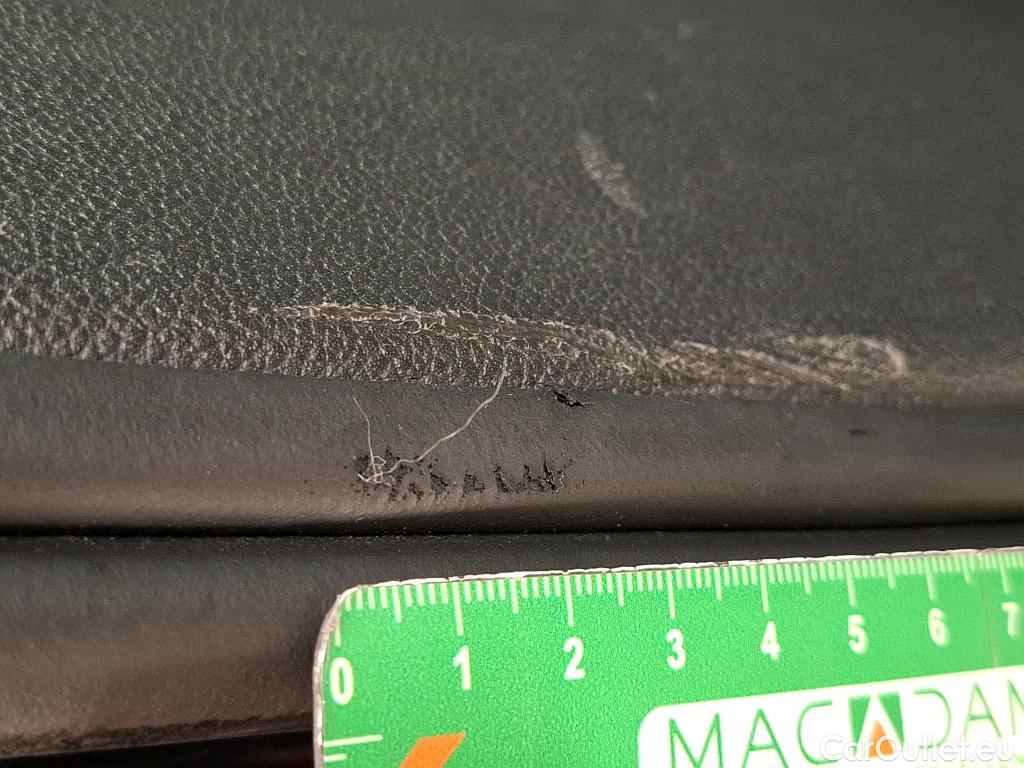  Volkswagen  Golf  VOLKSWAGEN SW / 2020 / 5P / Break 2.0 TDI SCR 150 DSG7 Life Business #45